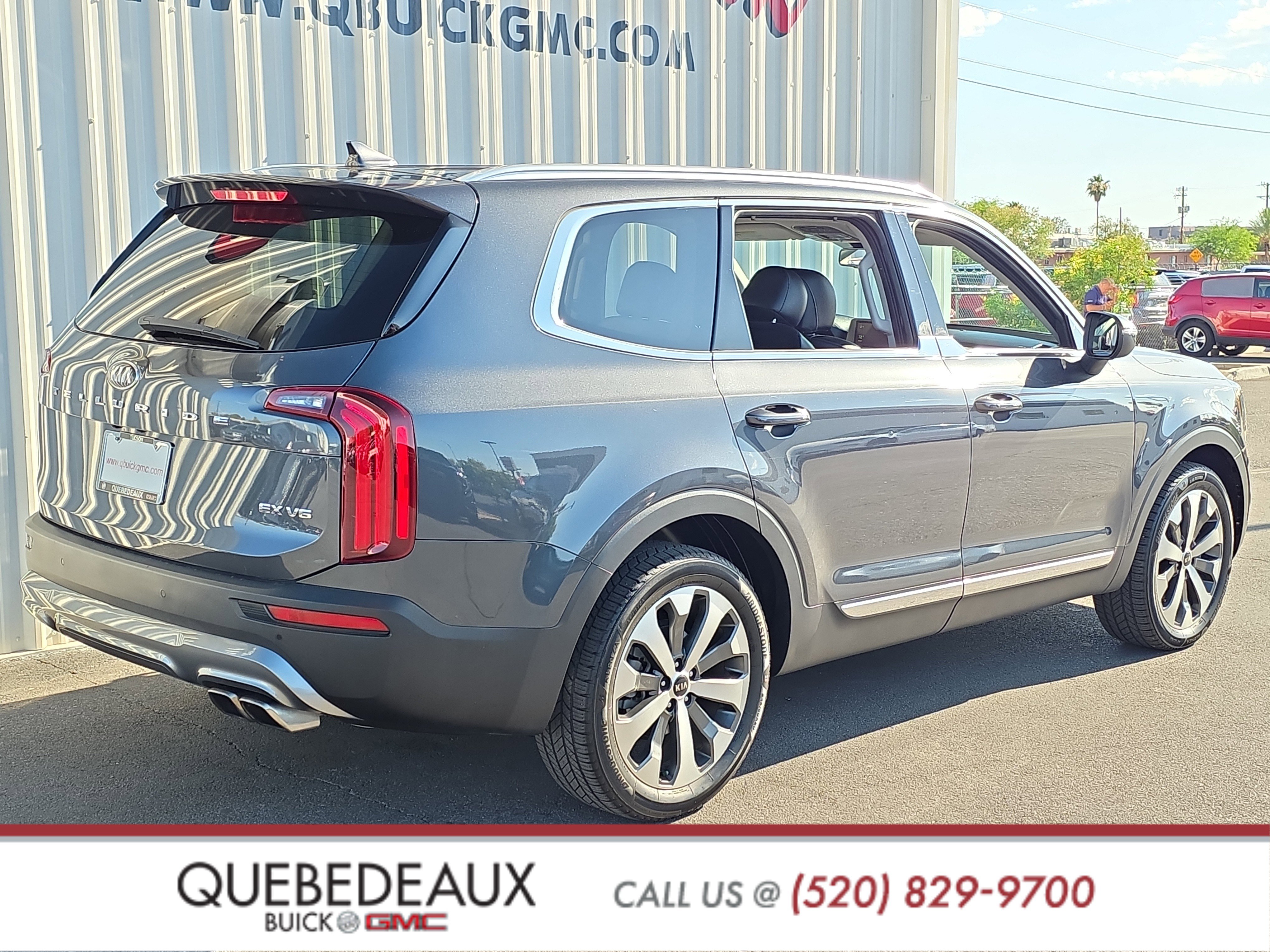 Used 2021 Kia Telluride EX w/ EX Premium Package FWD image 9