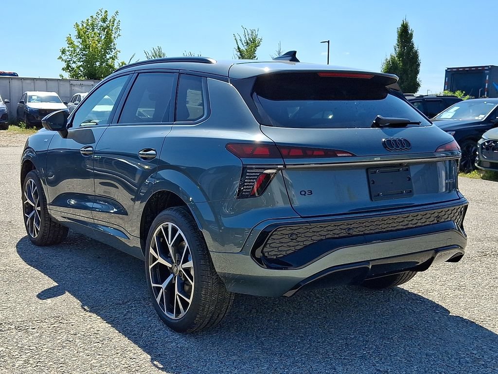 New 2026 Audi Q3 quattro 2.0T AWD/4WD image 3