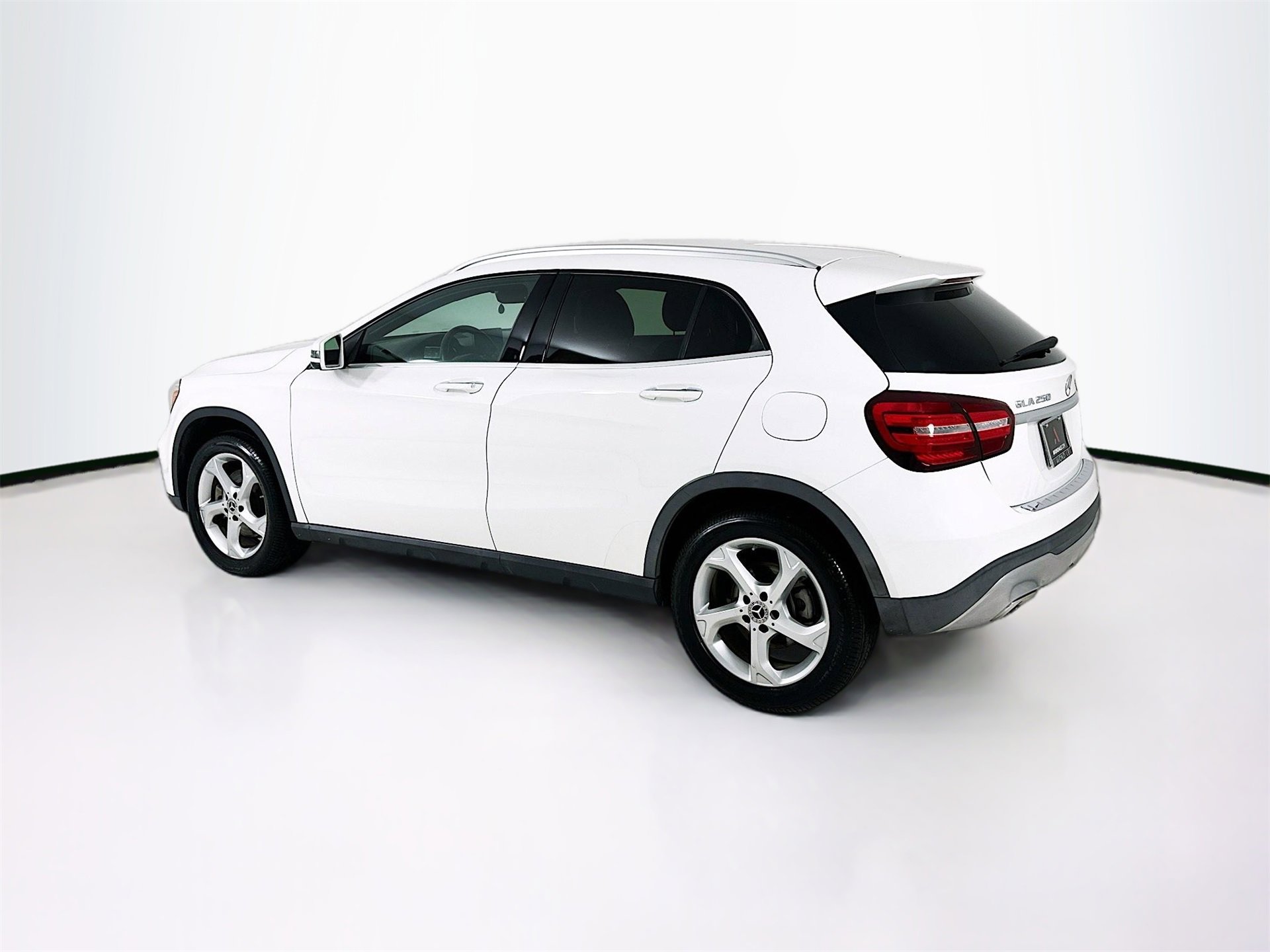 Used 2020 Mercedes-Benz GLA 250 4MATIC image 6