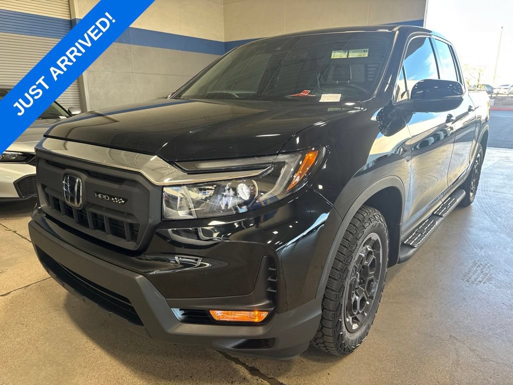 Used 2025 Honda Ridgeline RTL+ image 1