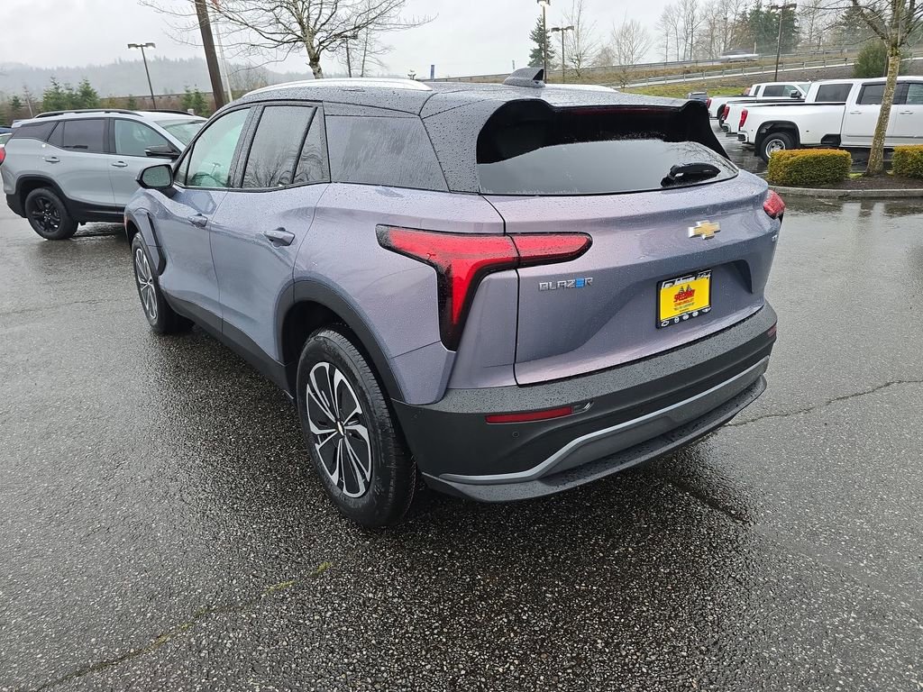 New 2026 Chevrolet Blazer EV LT image 4