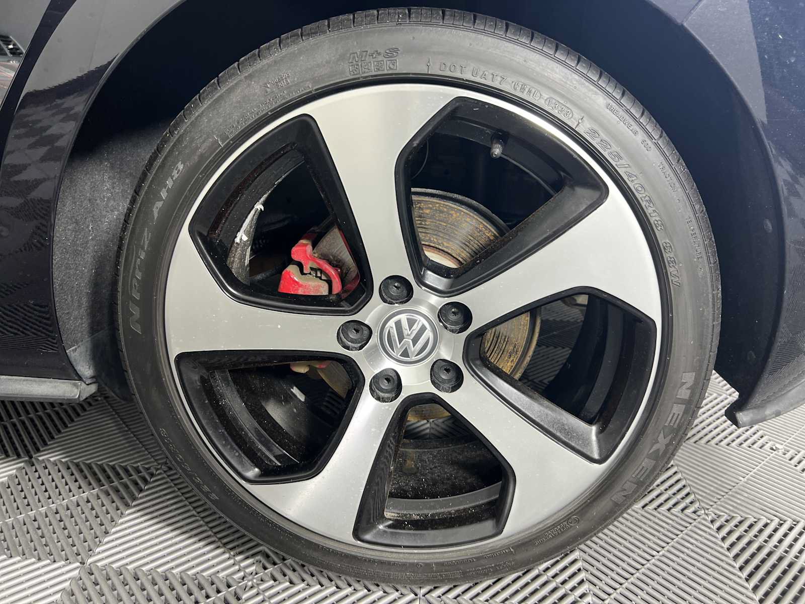 Used 2017 Volkswagen GTI S FWD image 19