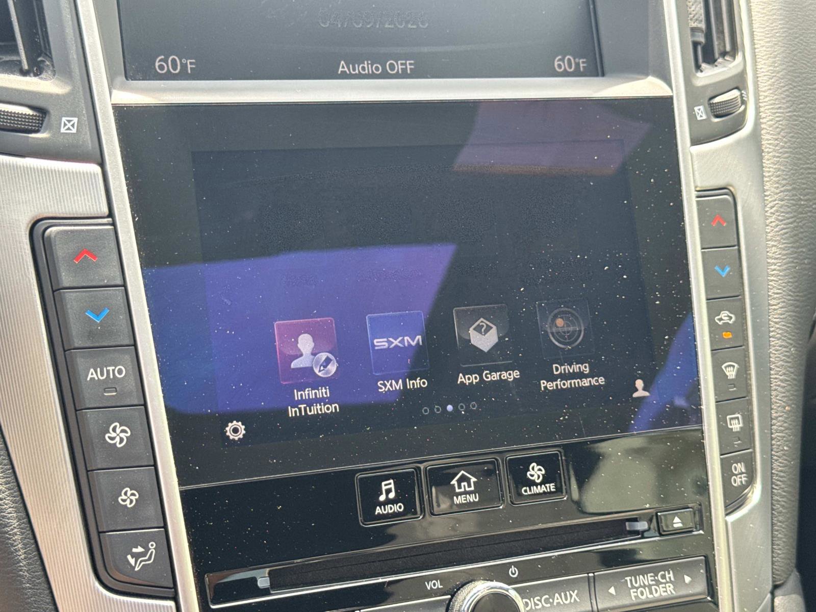 Used 2017 INFINITI Q60 3.0t image 17