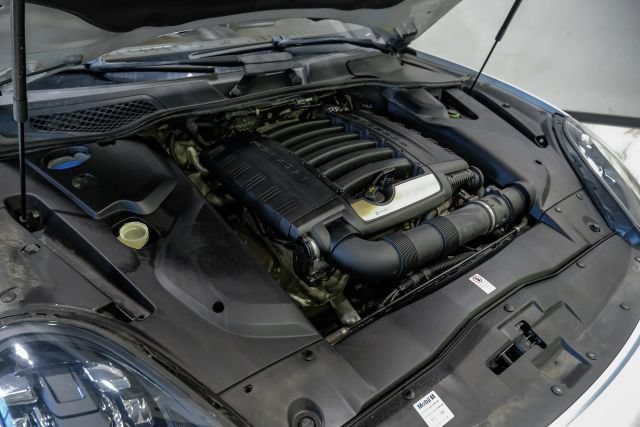 Used 2017 Porsche Cayenne AWD/4WD image 77