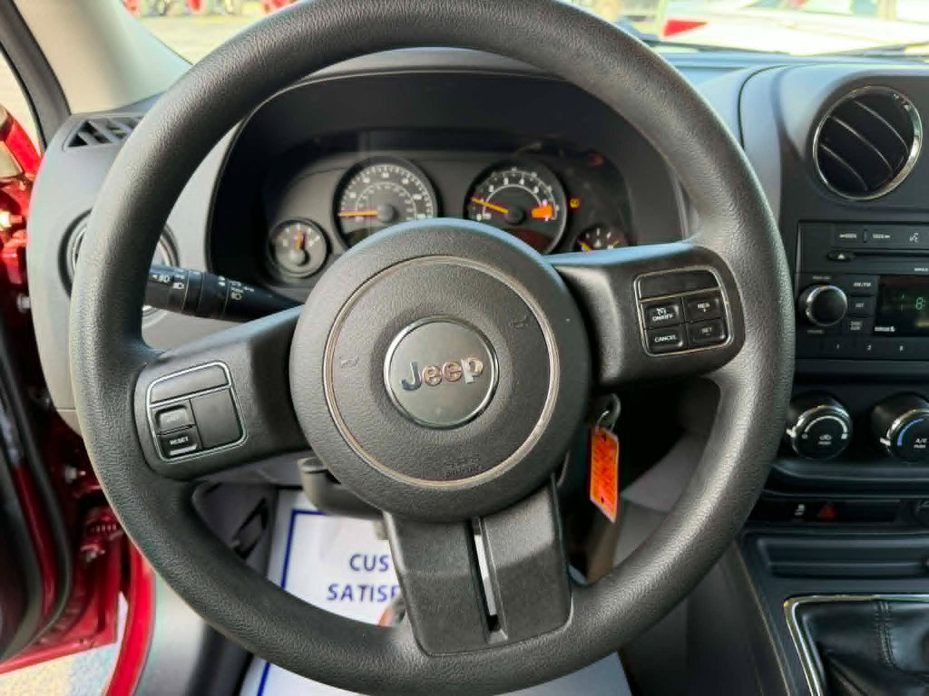 Used 2016 Jeep Patriot Sport AWD/4WD image 7
