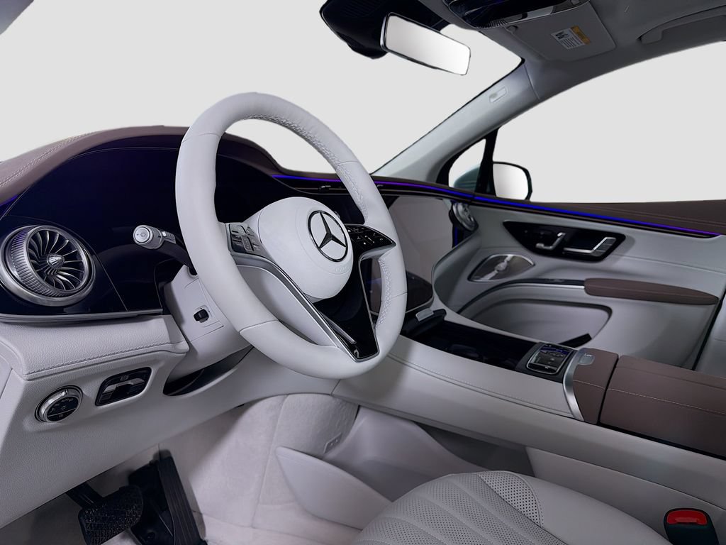 New 2026 Mercedes-Benz EQS 400 4MATIC SUV image 10