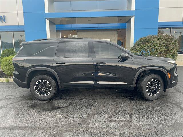 Used 2026 Chevrolet Traverse Z71 AWD/4WD image 8