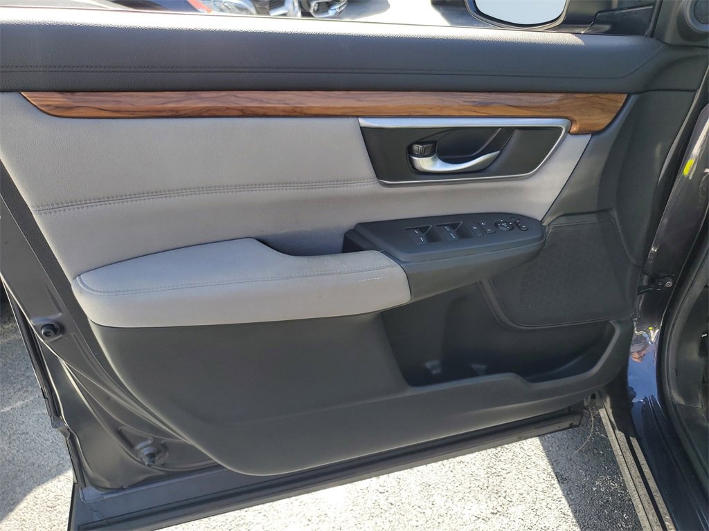 Used 2017 Honda CR-V EX image 19