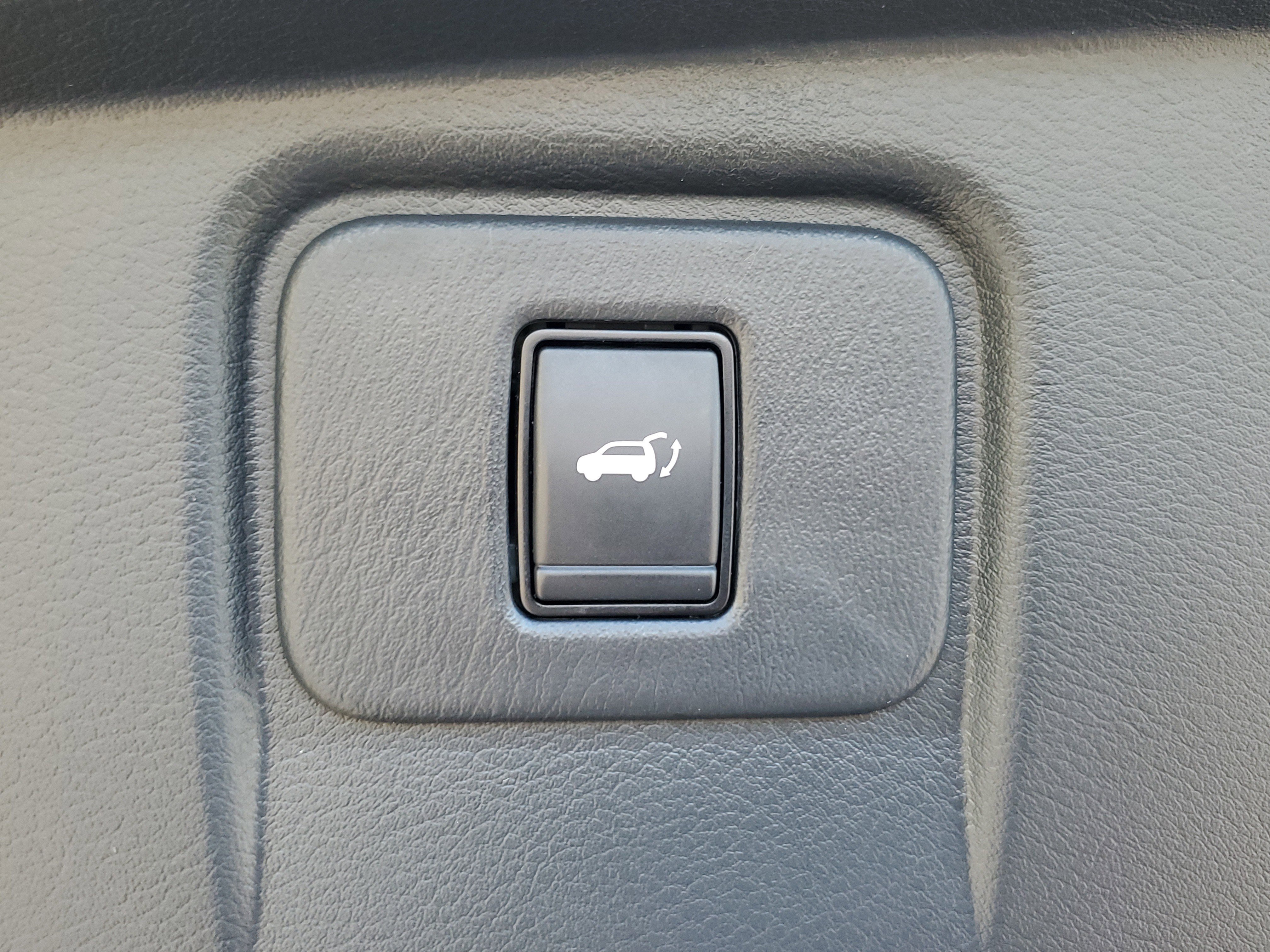 Used 2022 Nissan Murano SL image 11