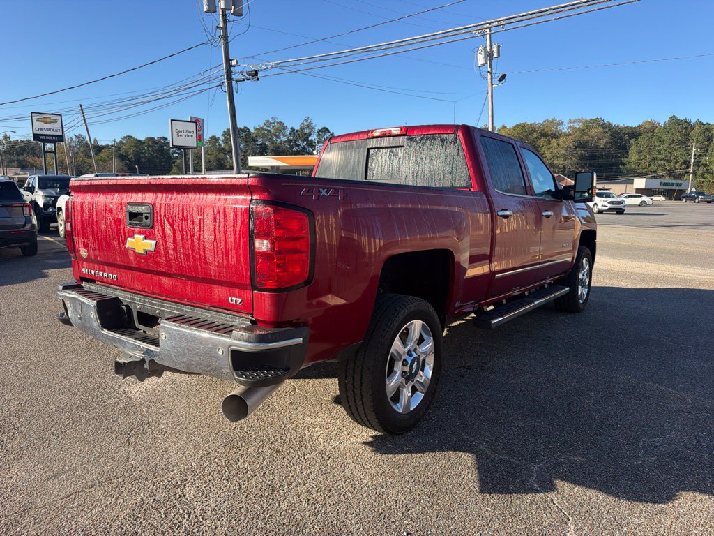 Used 2019 Chevrolet Silverado 2500 LTZ w/ Duramax Plus Package AWD/4WD image 5