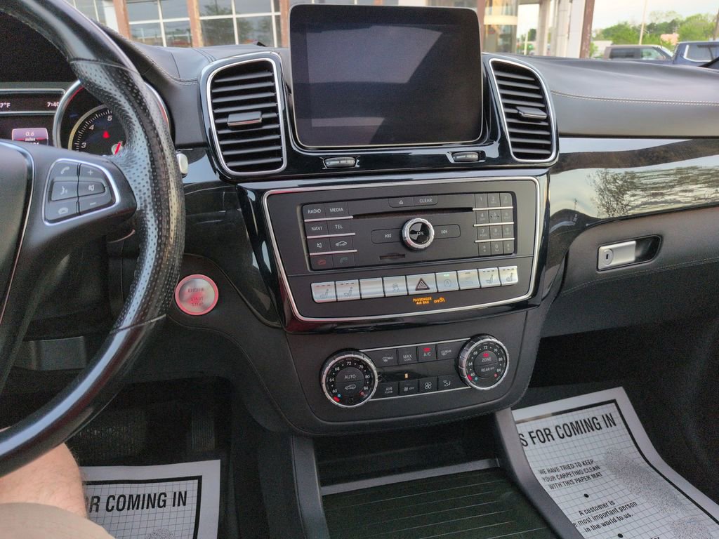 Used 2019 Mercedes-Benz GLS 450 4MATIC image 17