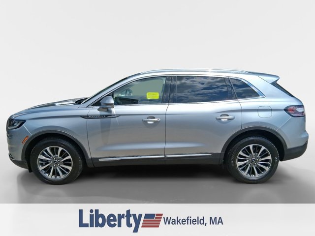 Used 2023 Lincoln Nautilus Reserve AWD/4WD image 4