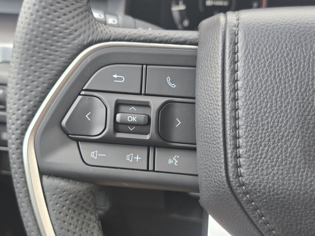 New 2026 Toyota Tacoma TRD Off-Road AWD/4WD image 32