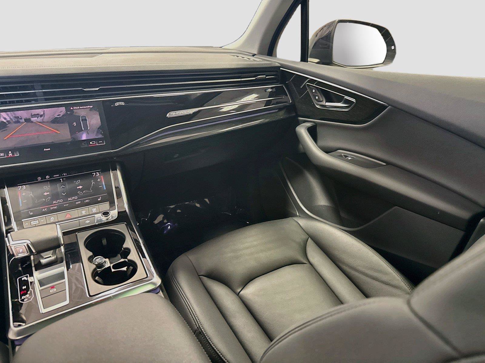 Used 2023 Audi Q7 3.0T Premium w/ Convenience Package AWD/4WD image 24