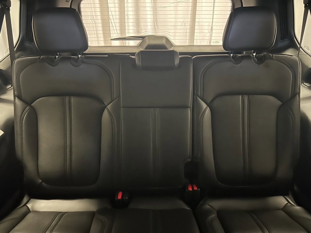 New 2025 Jeep Wagoneer L Series II image 17