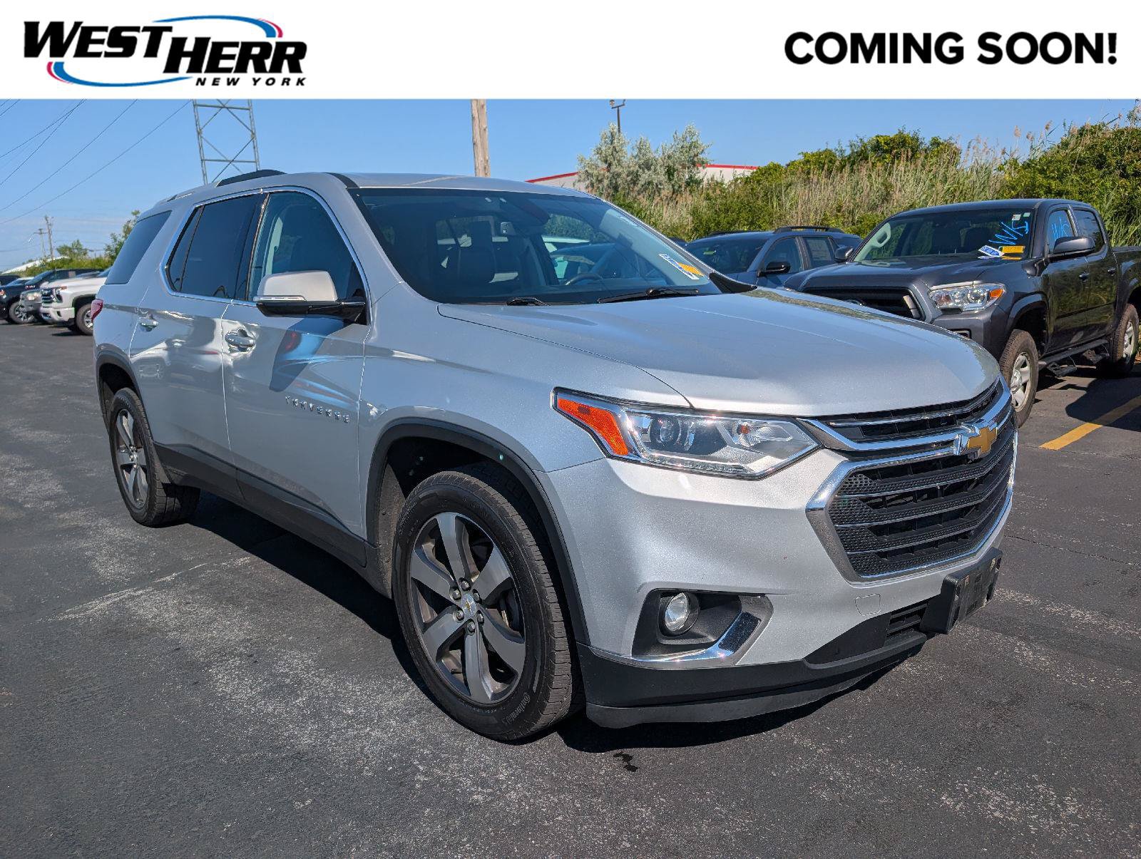 Used 2018 Chevrolet Traverse LT
