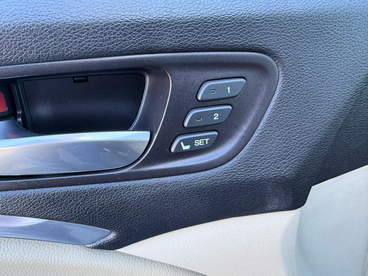 Used 2016 Acura MDX SH-AWD w/ Technology Package image 17