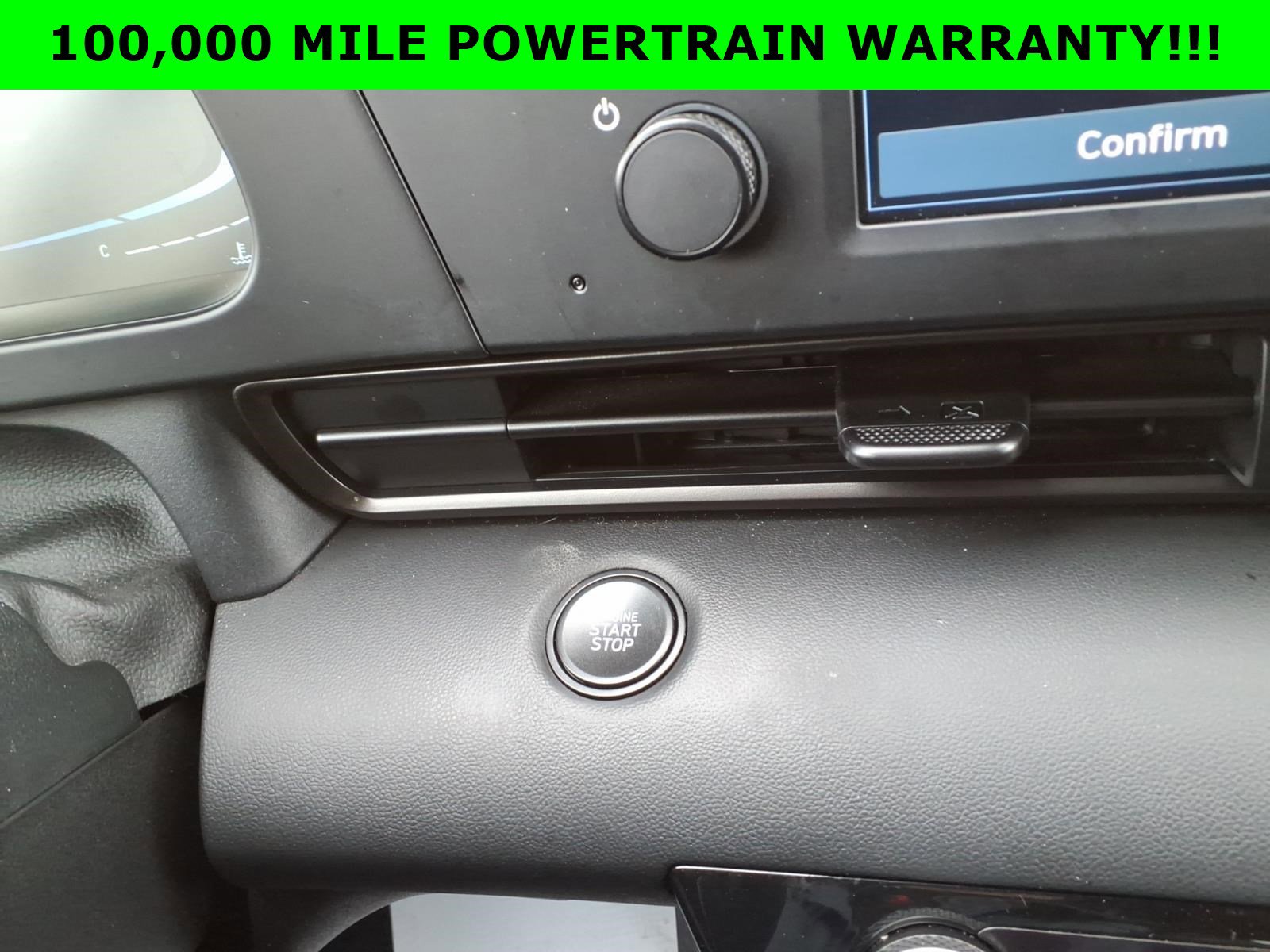 Certified 2025 Hyundai Elantra Sport image 25