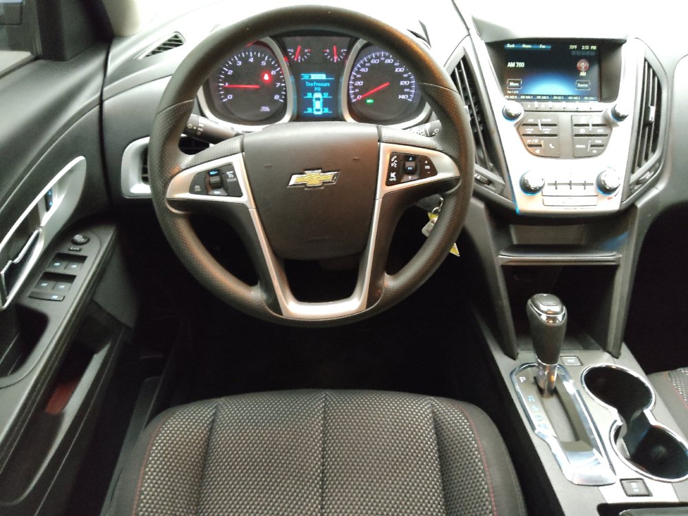 Used 2017 Chevrolet Equinox LT FWD image 22