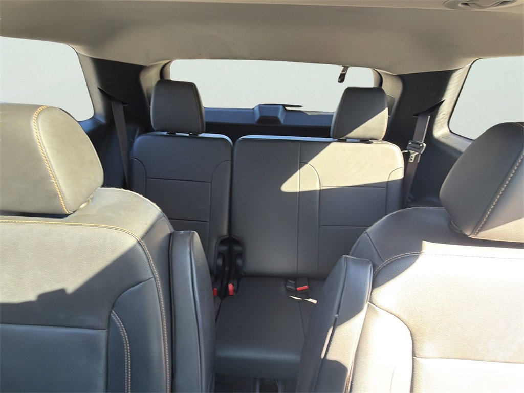Used 2019 Chevrolet Traverse Premier w/ Redline Edition image 23
