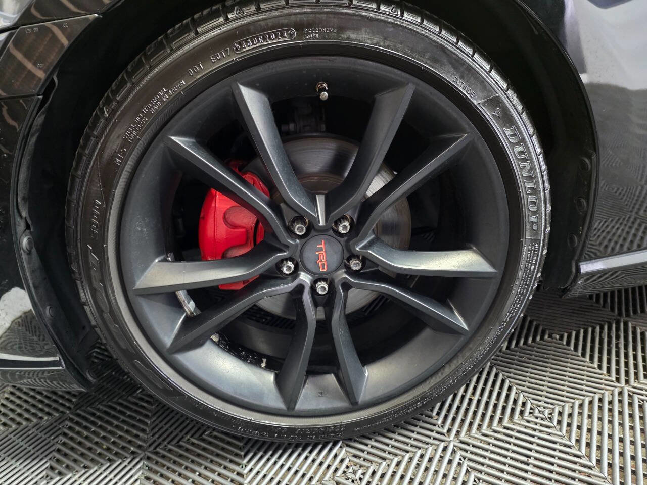 Used 2015 Scion FR-S image 27