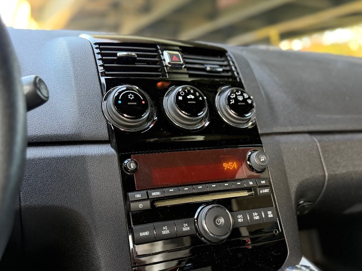 Used 2007 Saturn Sky RWD image 26