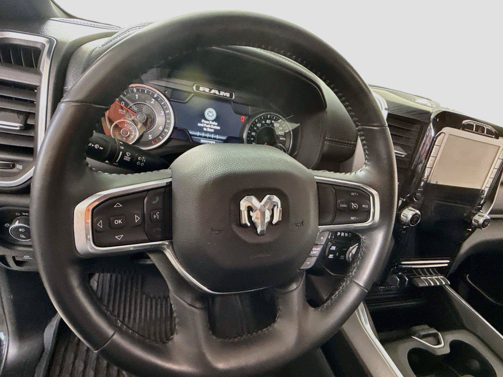 Used 2023 RAM 1500 Laramie AWD/4WD image 5