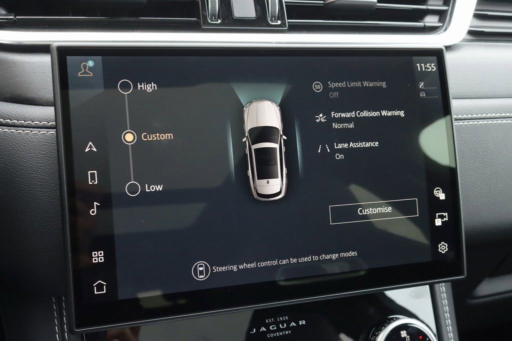 Used 2026 Jaguar F-PACE R-Dynamic S image 22