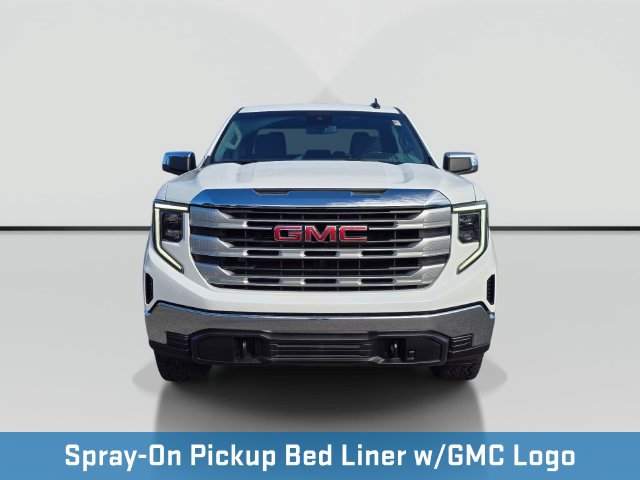 Used 2022 GMC Sierra 1500 SLE w/ X31 Off-Road Package AWD/4WD image 9
