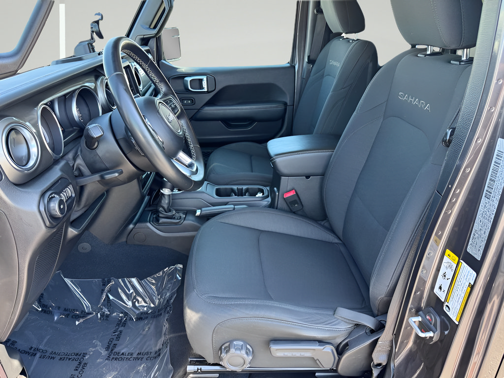 Used 2020 Jeep Wrangler Unlimited Sahara AWD/4WD image 10