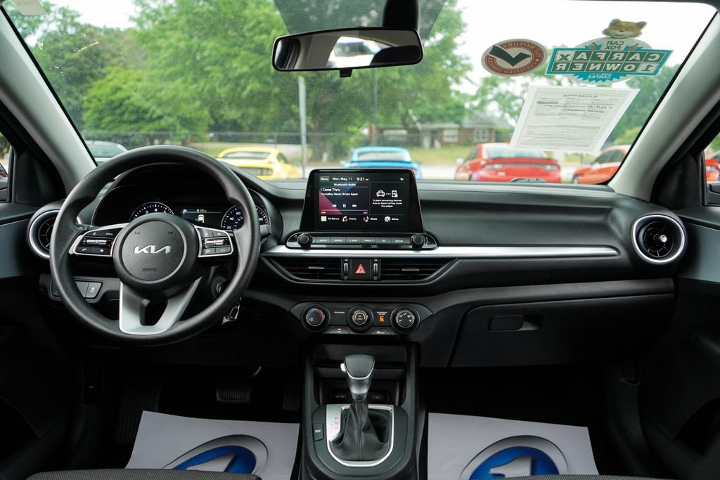 Used 2024 Kia Forte LX FWD image 9