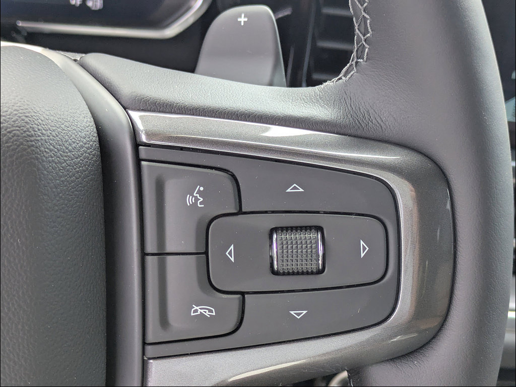 New 2026 Chevrolet Silverado 1500 High Country w/ High Country Premium Package AWD/4WD image 24