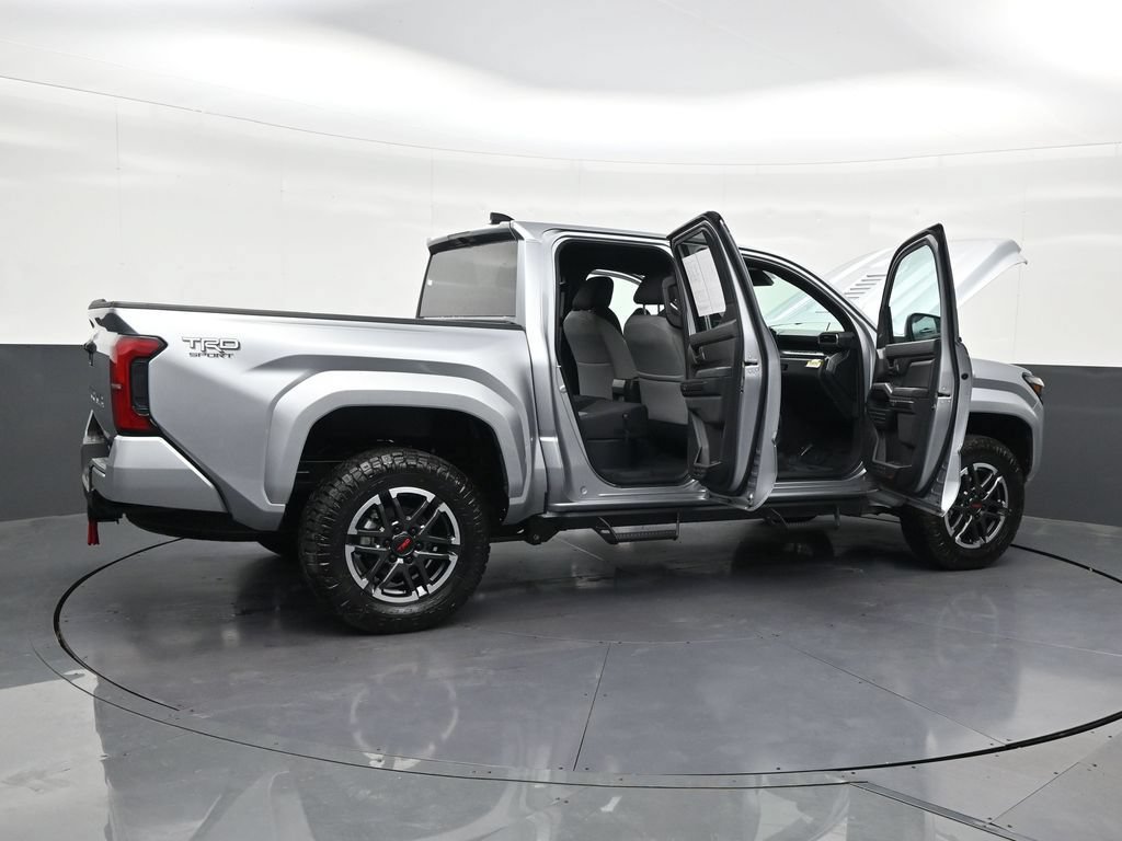 Used 2026 Toyota Tacoma TRD Sport RWD image 32