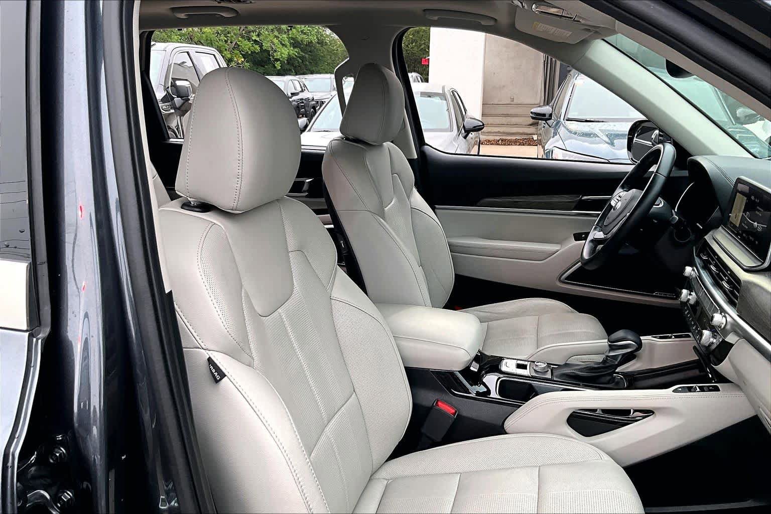 Used 2020 Kia Telluride SX FWD image 9