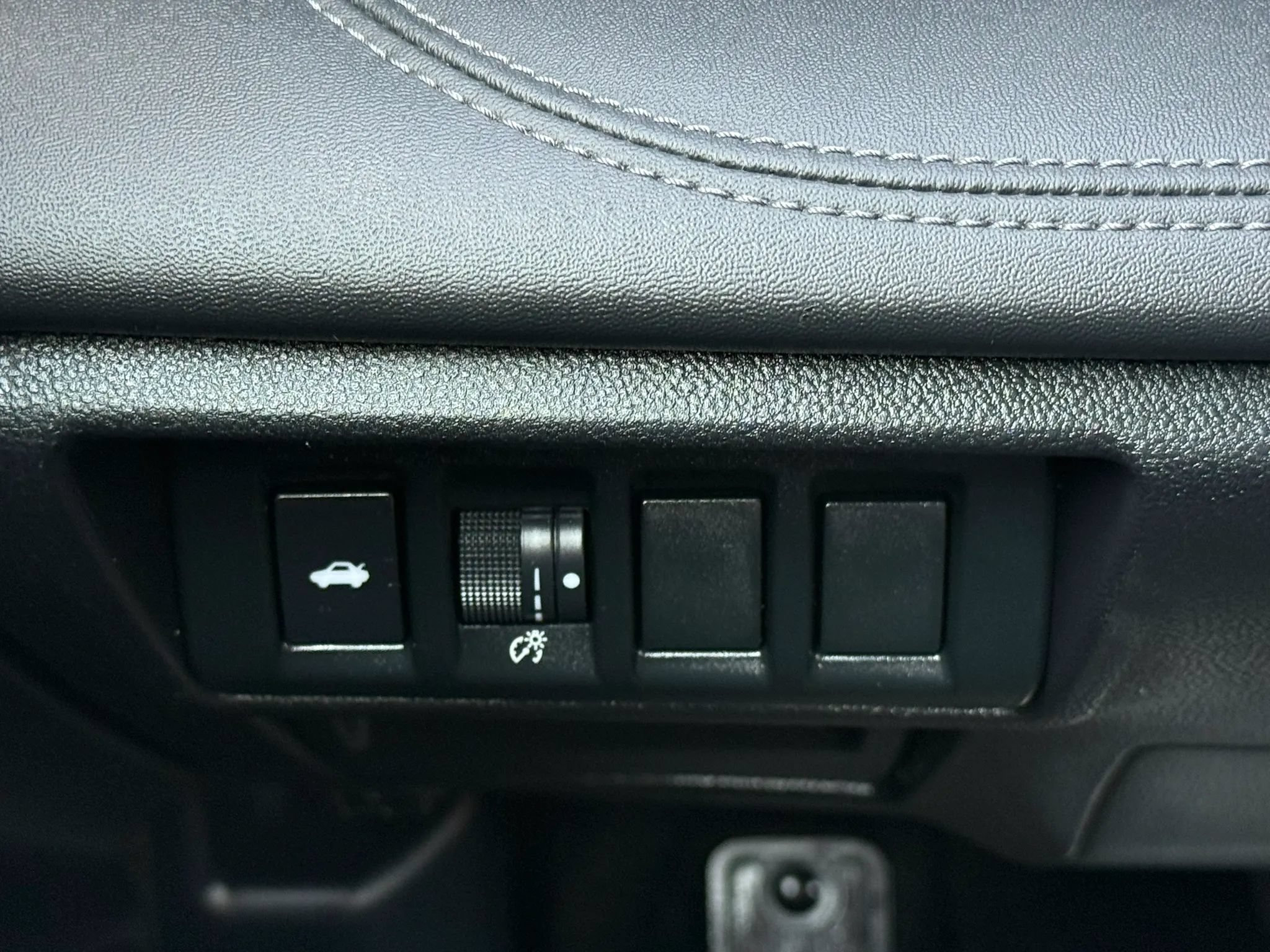 Used 2022 Subaru Legacy Limited w/ Popular Package #2 AWD/4WD image 33