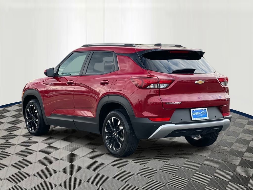 Used 2021 Chevrolet TrailBlazer LT w/ Premium Seating Package image 4