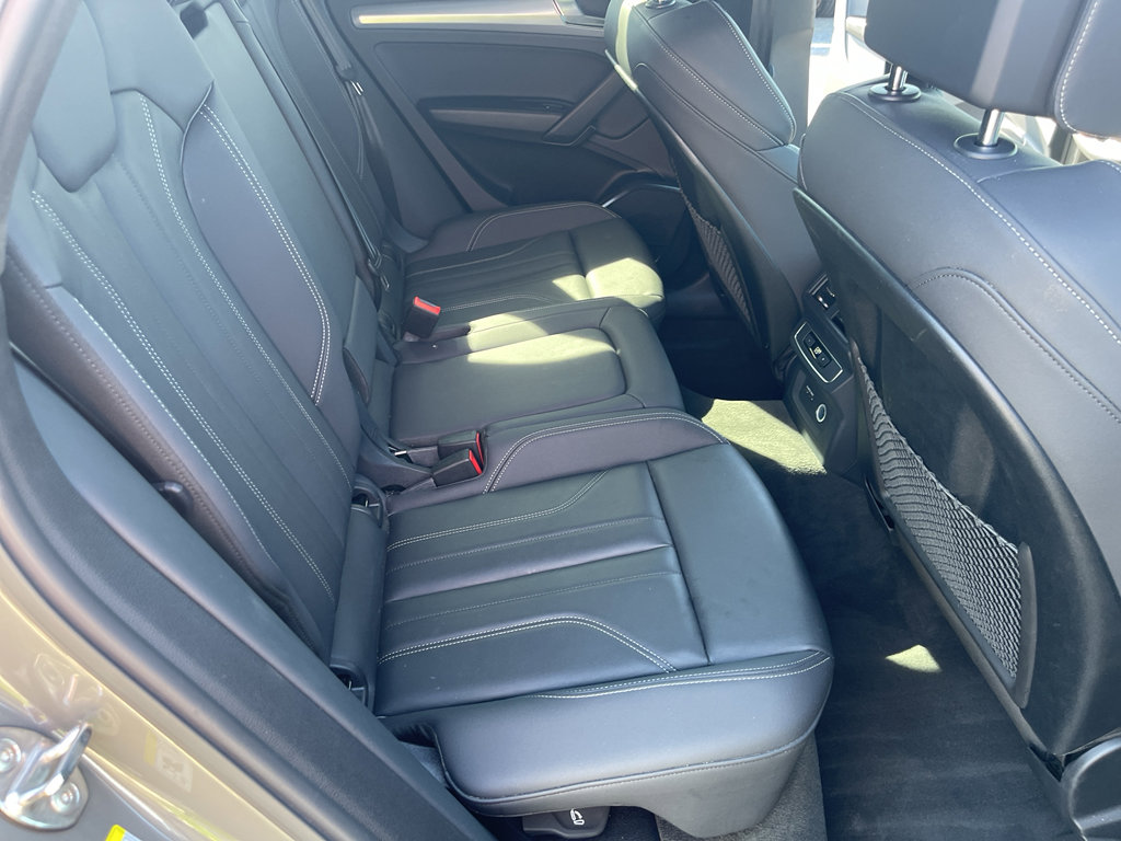 Used 2025 Audi Q5 2.0T Premium image 31