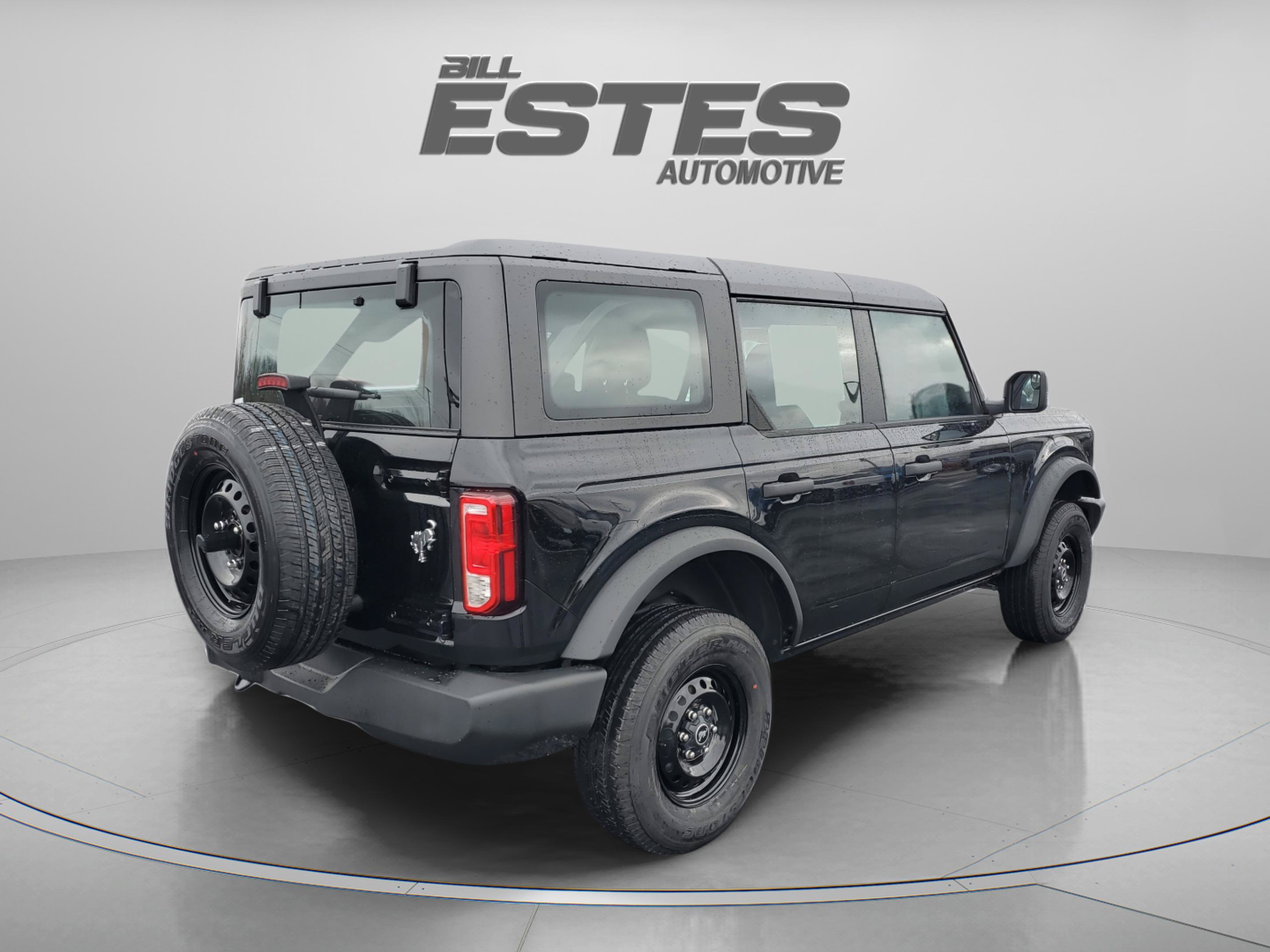 New 2025 Ford Bronco 4-Door AWD/4WD image 3