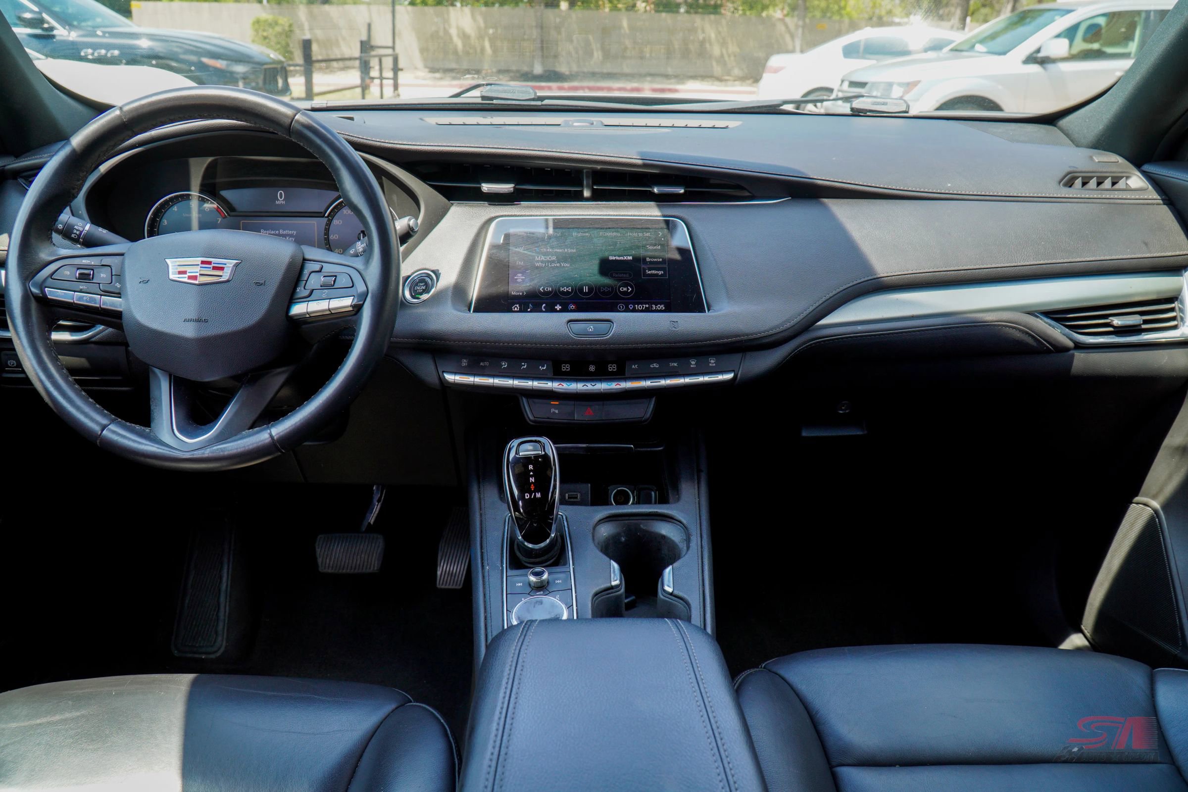 Used 2020 Cadillac XT4 Premium Luxury image 16