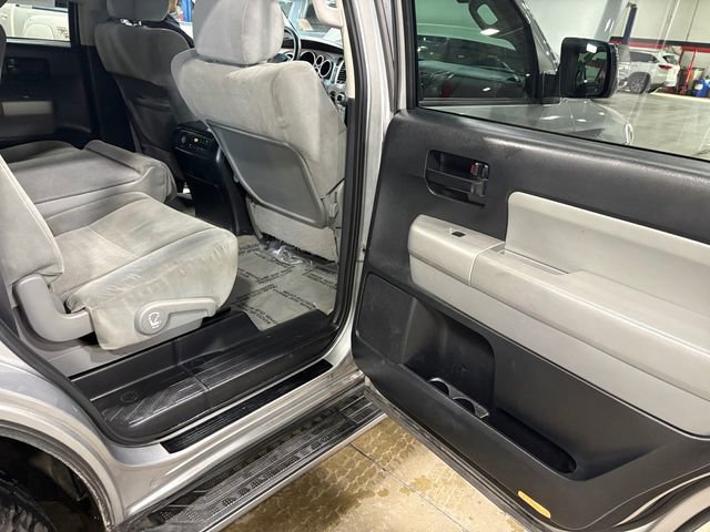 Used 2008 Toyota Sequoia SR5 AWD/4WD image 20