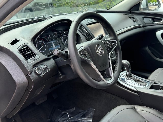 Used 2016 Buick Regal Premium w/ Driver Confidence Package #1 FWD image 13