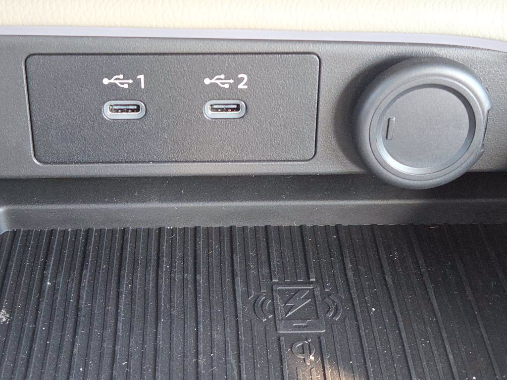New 2026 Nissan Sentra SL w/ Floor Mat Package FWD image 18