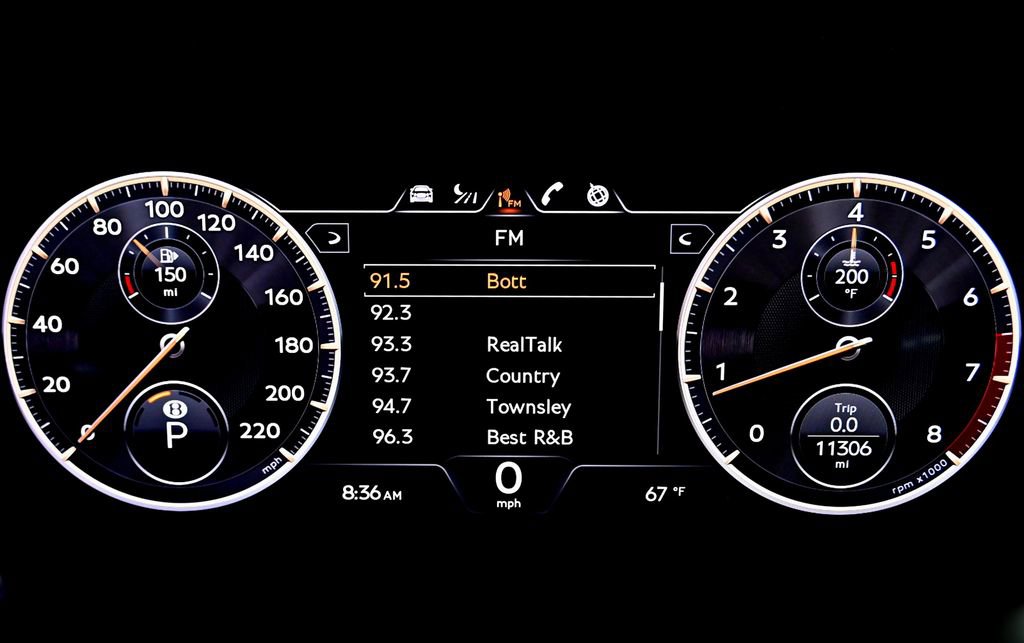 Used 2022 Bentley Flying Spur V8 AWD/4WD image 36