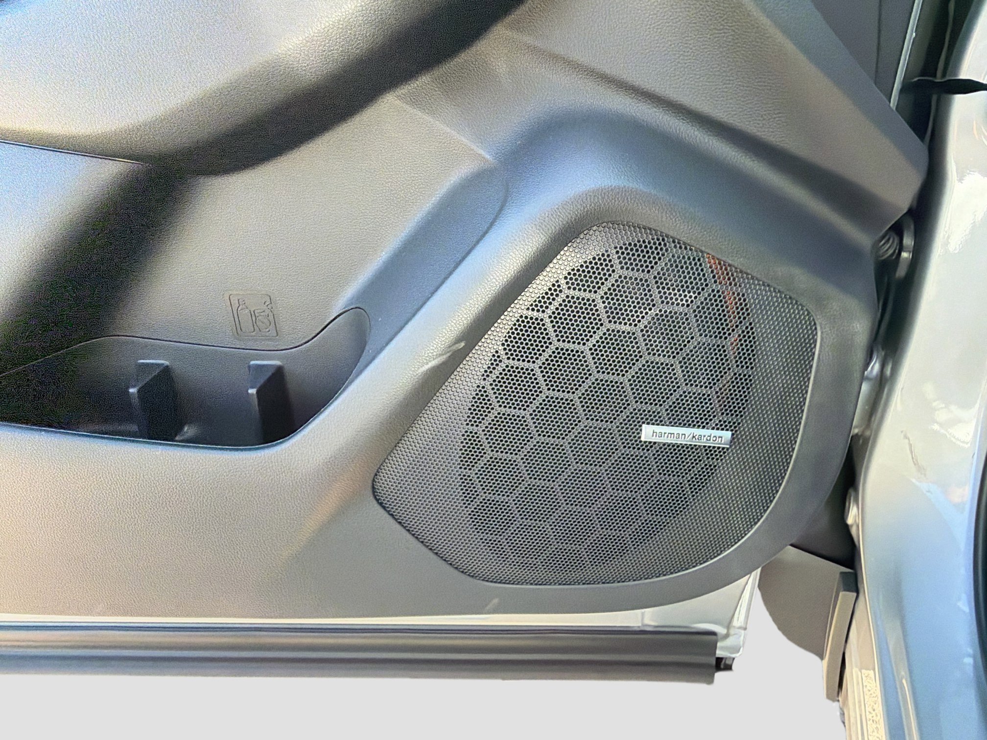 New 2026 Subaru Ascent Limited image 24