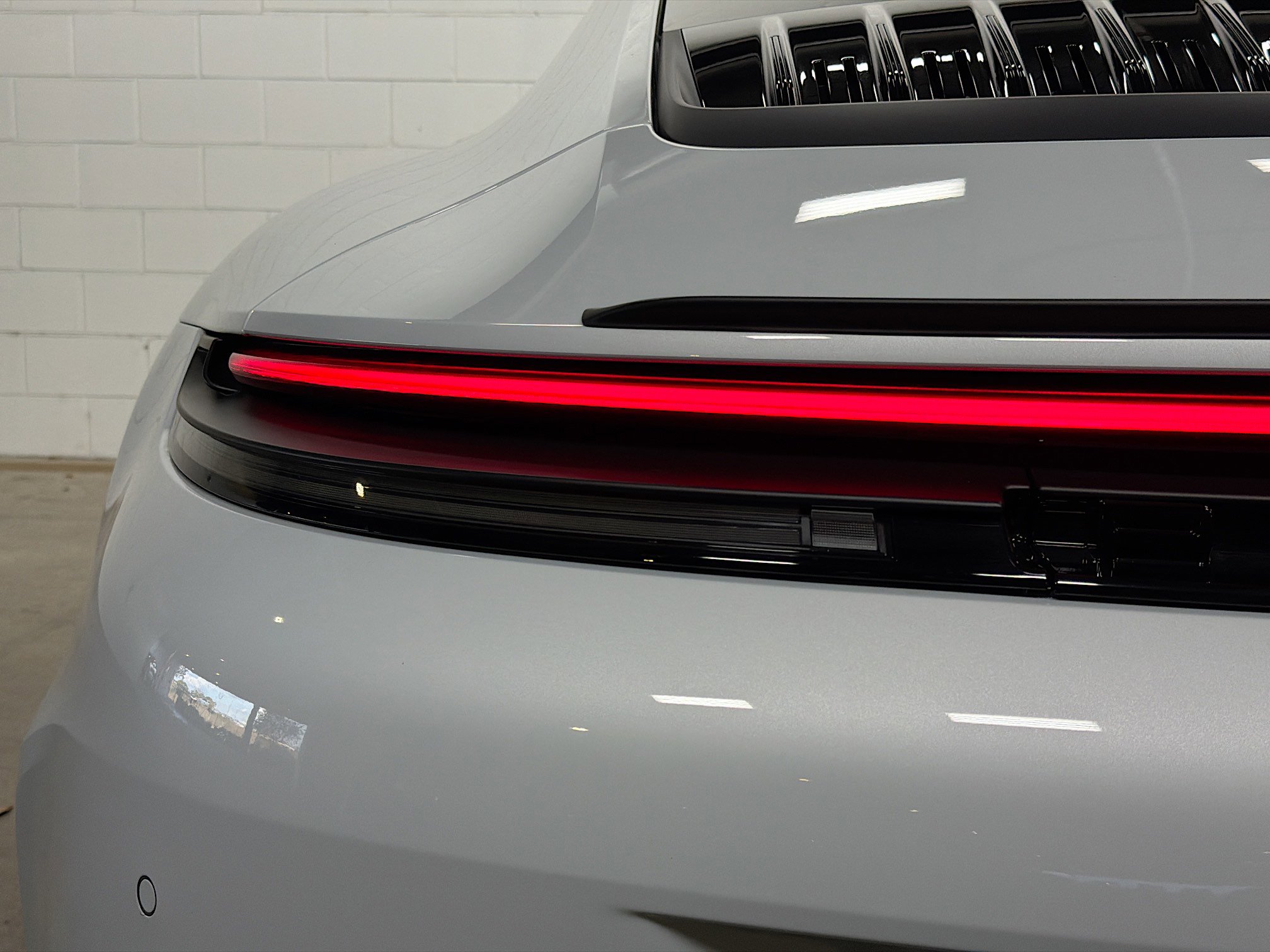 Used 2025 Porsche 911 Carrera image 11