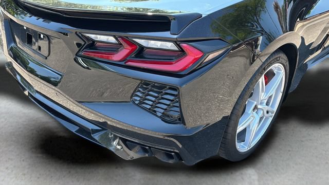 Used 2024 Chevrolet Corvette Stingray Preferred Cpe w/ Battery Protection Package RWD image 35