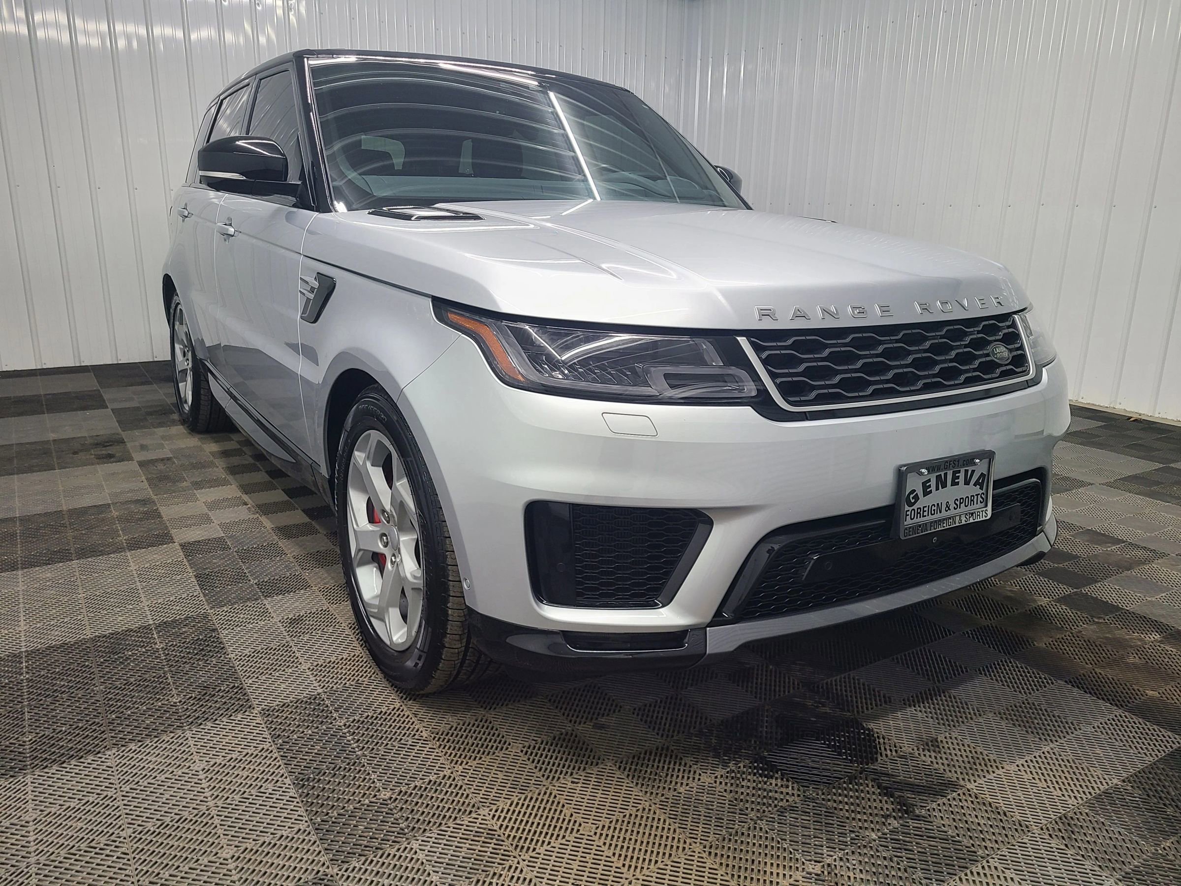 Used 2018 Land Rover Range Rover Sport HSE image 14