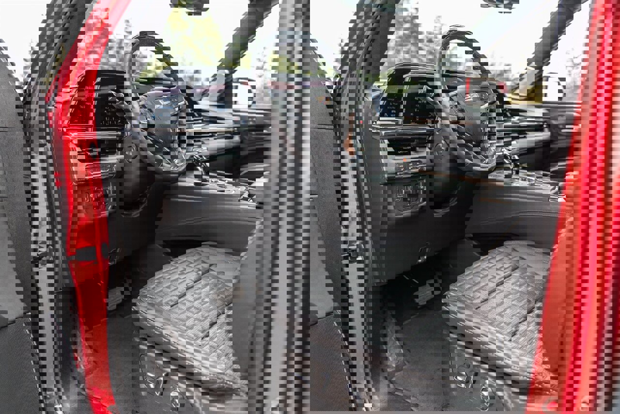 Used 2023 Cadillac Escalade Premium Luxury Platinum image 94