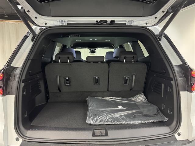 New 2026 GMC Acadia Elevation w/ LPO, Floor Liner Package AWD/4WD image 12