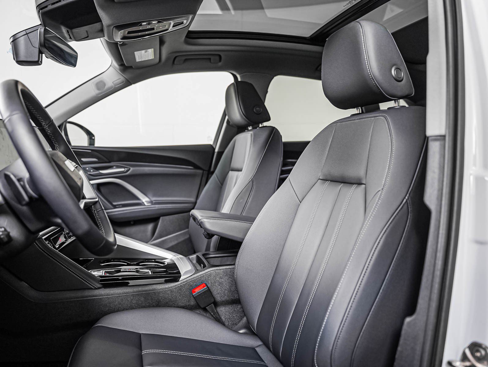 Certified 2026 Audi Q5 Premium AWD/4WD image 8